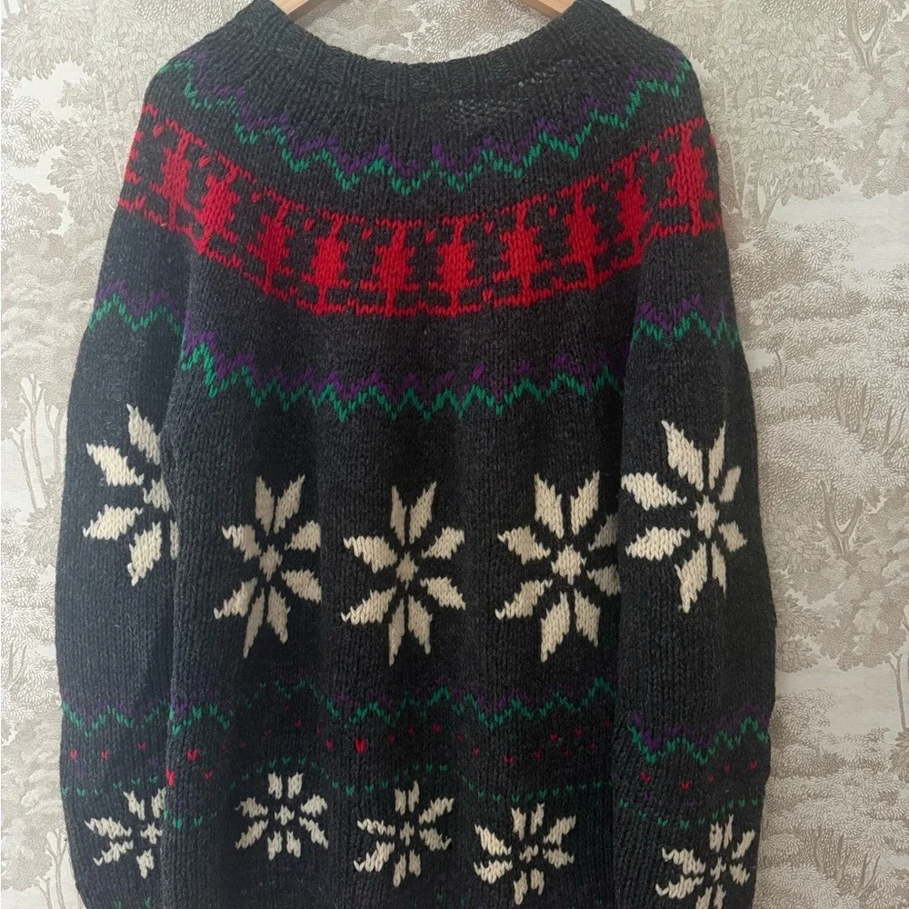 Vintage 100% Wool John Ashford Hand-knit sweater